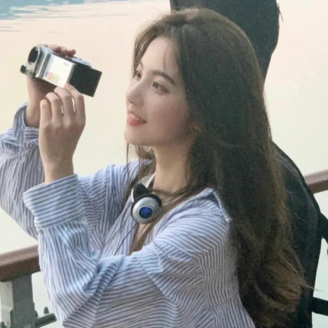 巨幅宝丽莱大师